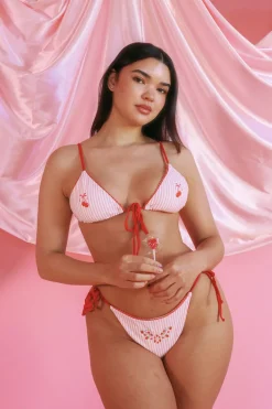 Cheeky Cherry Triangle Super Cheeky Set