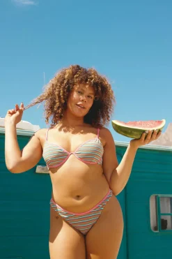 Daphne Underwire Bikini Top