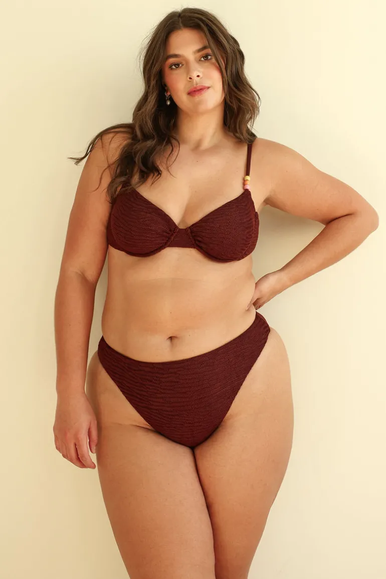 Mocha Crinkle Underwire Cheeky Set