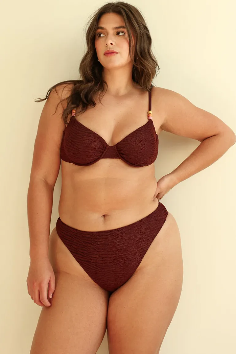 Mocha Crinkle Underwire Cheeky Set