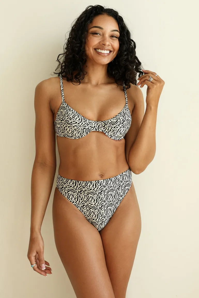 Wild Child Underwire Cheeky Set