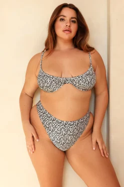 Wild Child Underwire Cheeky Set