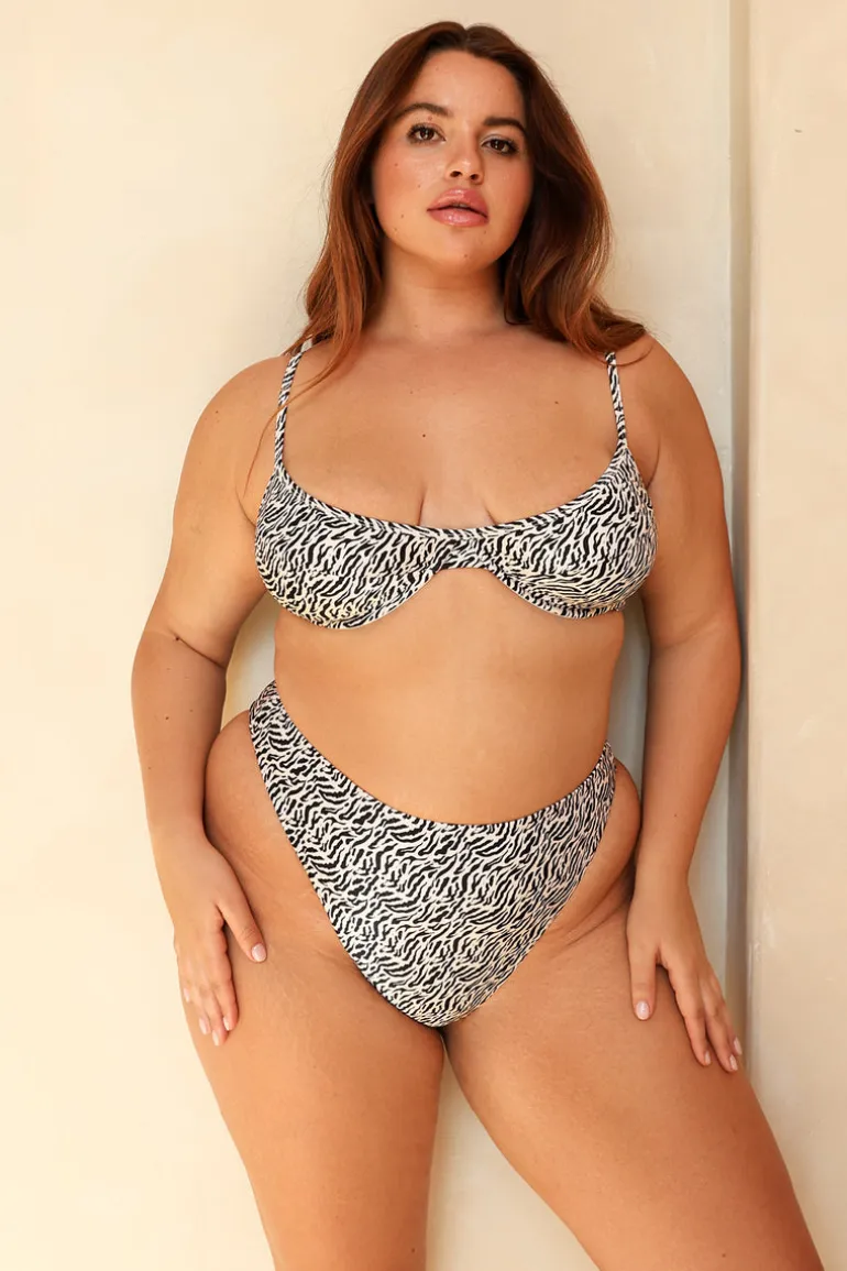 Wild Child Underwire Cheeky Set